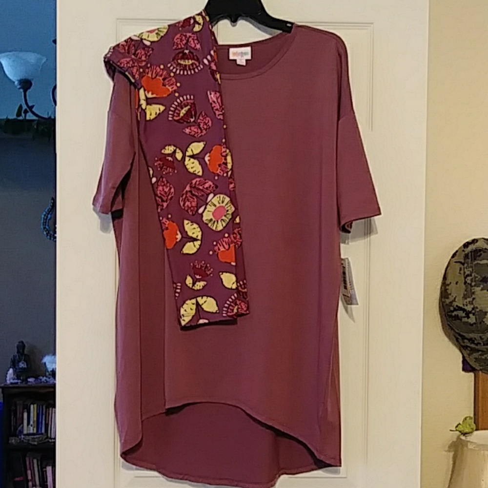 LulaRoe NWT S Irma & TC Leggings outfit